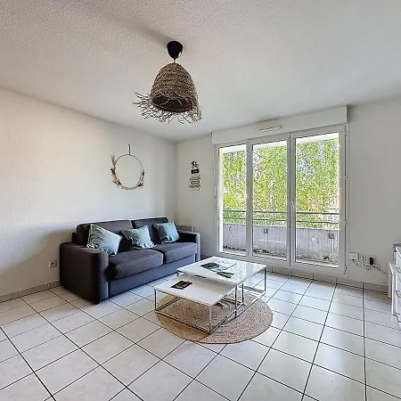 Apartment Sejour Cosy - Lit 180x200 - Wifi - Parking *
