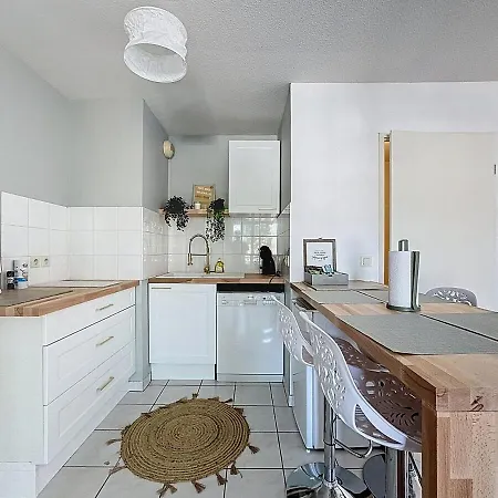 Sejour Cosy - Lit 180x200 - Wifi - Parking *